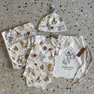 Roller Rabbit Birthday Bonanza Bundle of Joy Infant Hat, Bodysuit & Blanket
